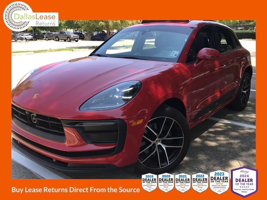 2023 PORSCHE Macan