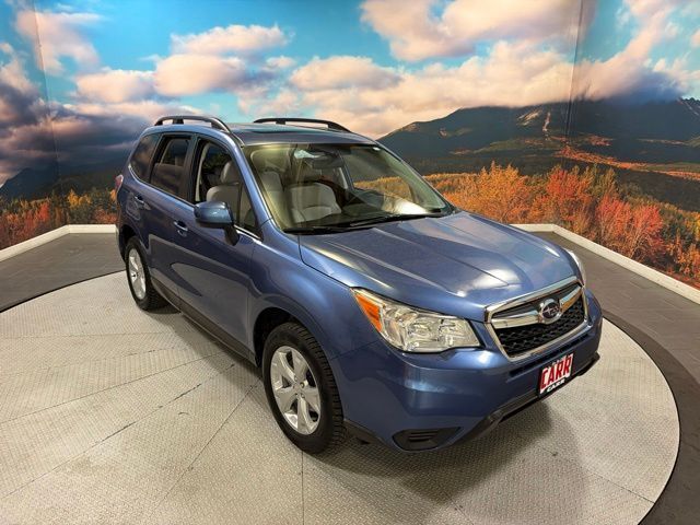 2016 SUBARU Forester