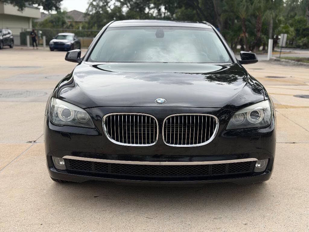 2011 BMW 7 Series