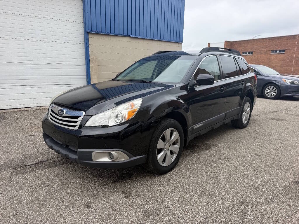 2012 SUBARU Outback