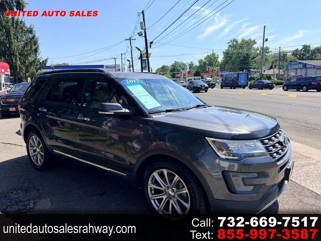 2017 FORD Explorer