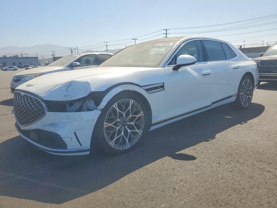 2025 GENESIS G90