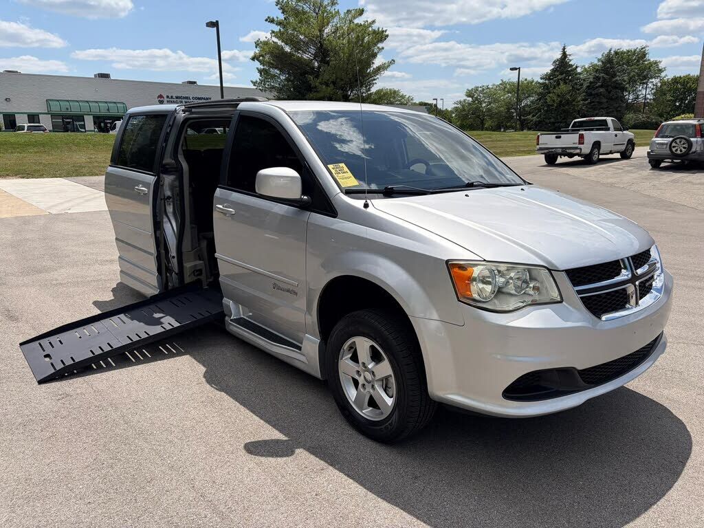 2012 DODGE Grand Caravan