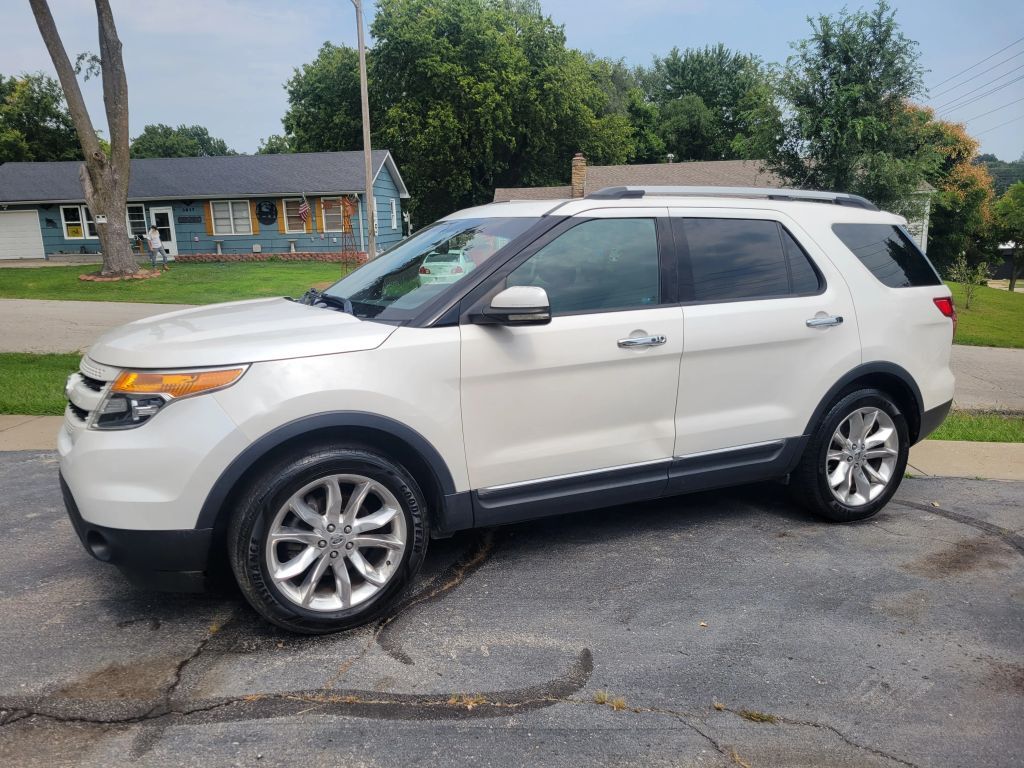 2011 FORD Explorer