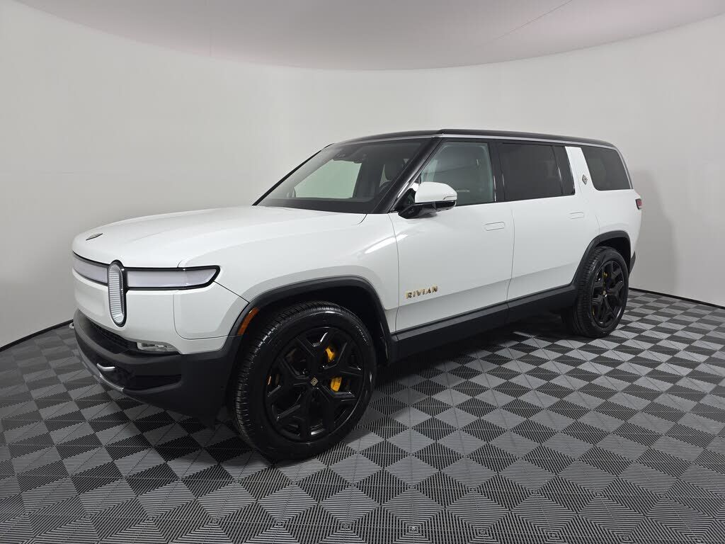 2023 RIVIAN R1S