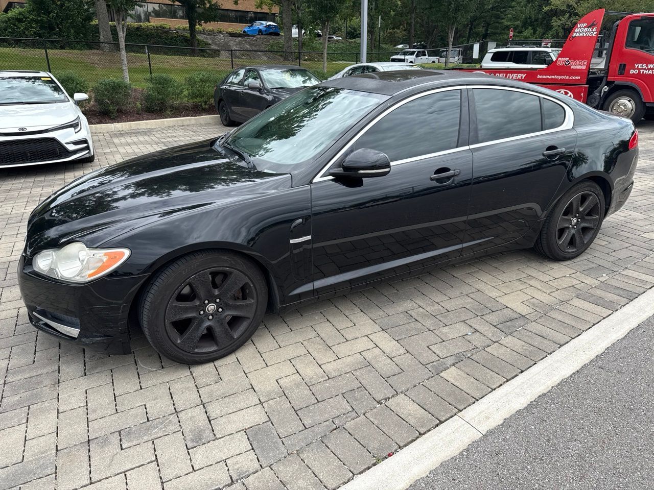 2011 JAGUAR XF