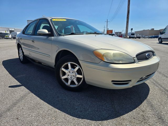 2006 FORD Taurus