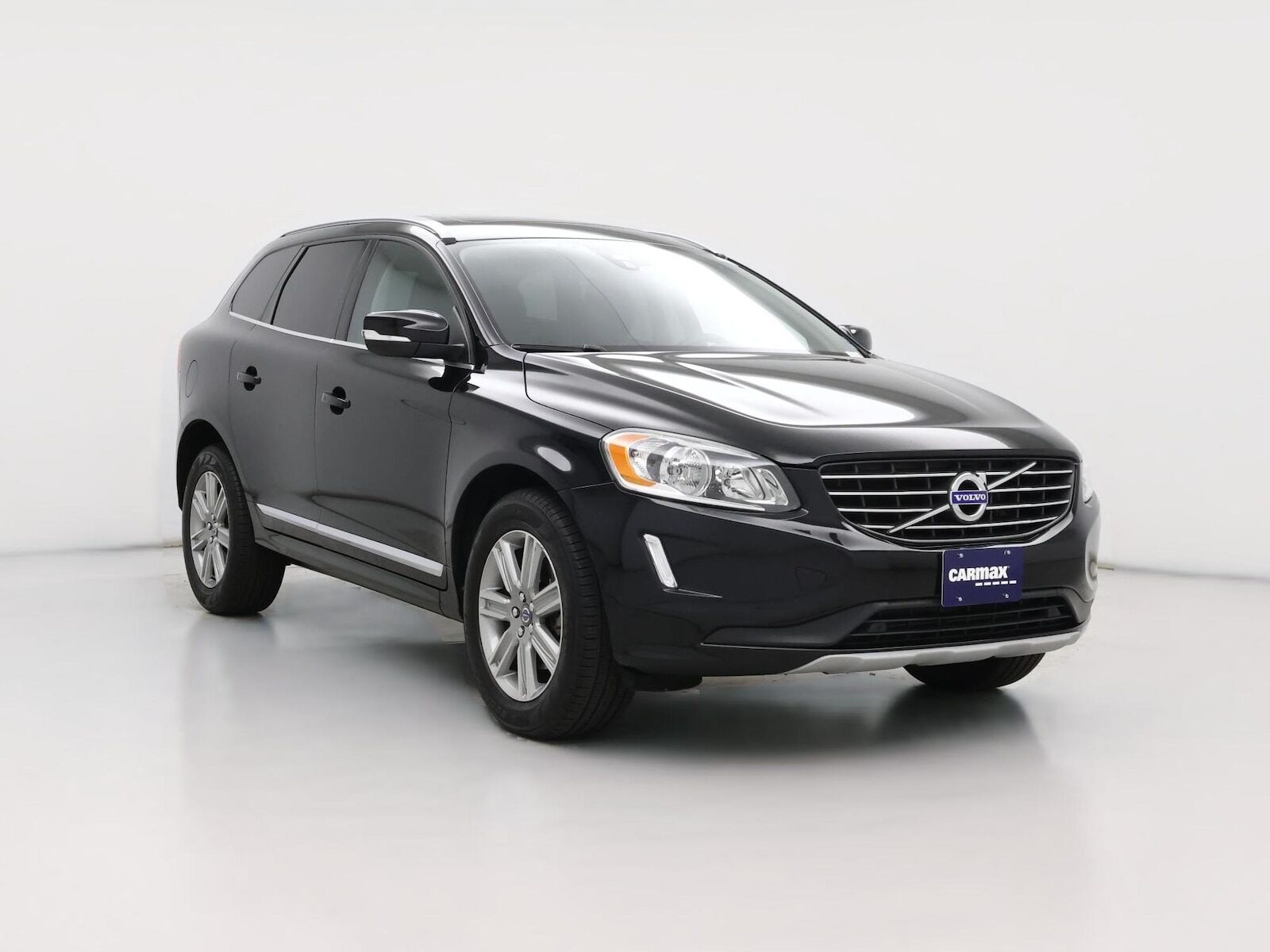 2017 VOLVO XC60