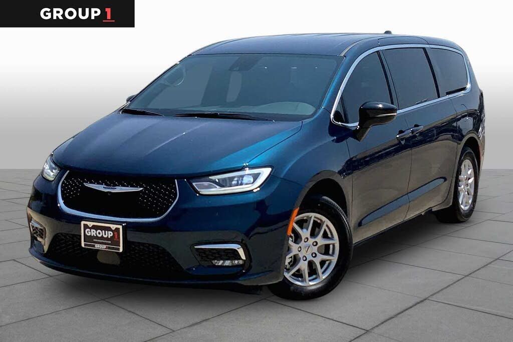 2025 CHRYSLER Pacifica