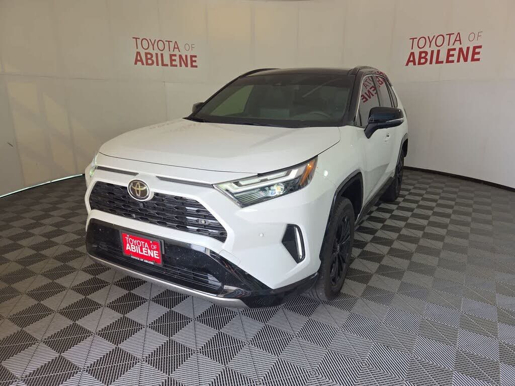 2025 TOYOTA RAV4