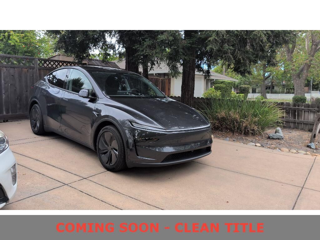 2026 TESLA Model Y