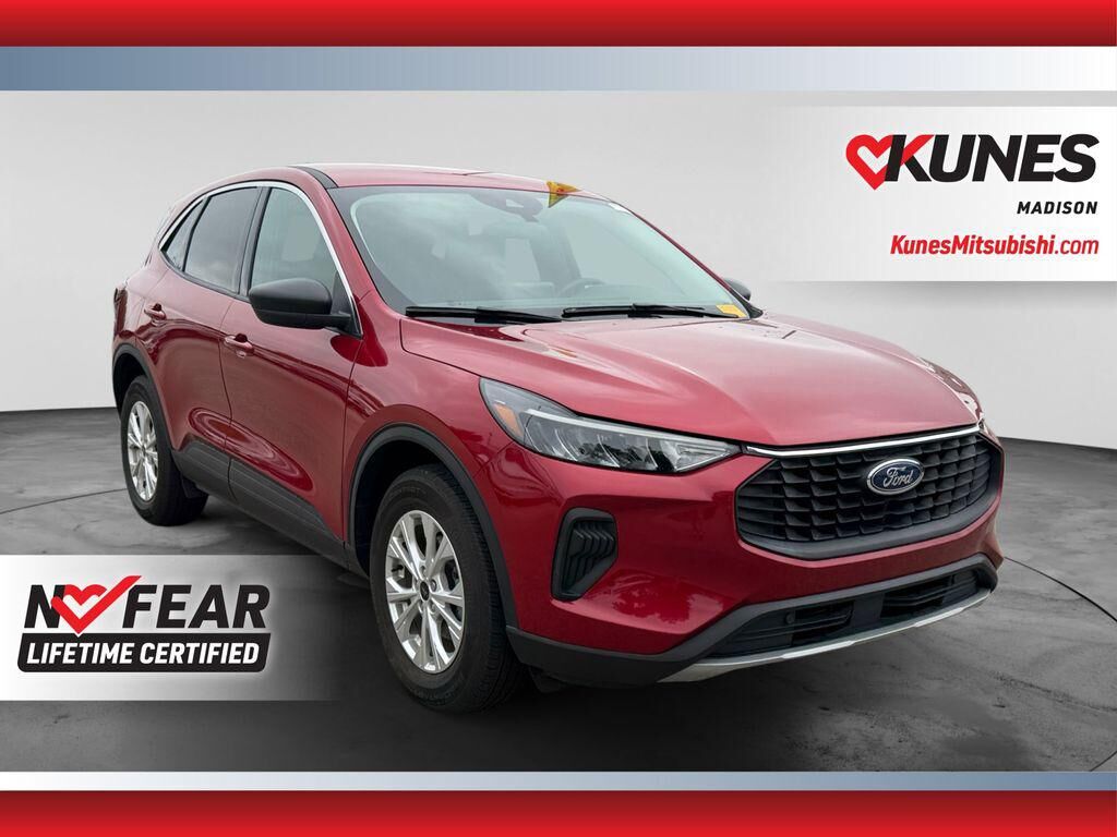 2023 FORD Escape