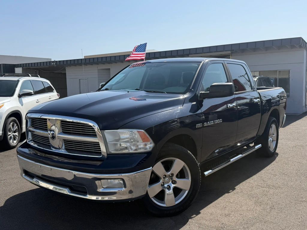 2012 DODGE Ram