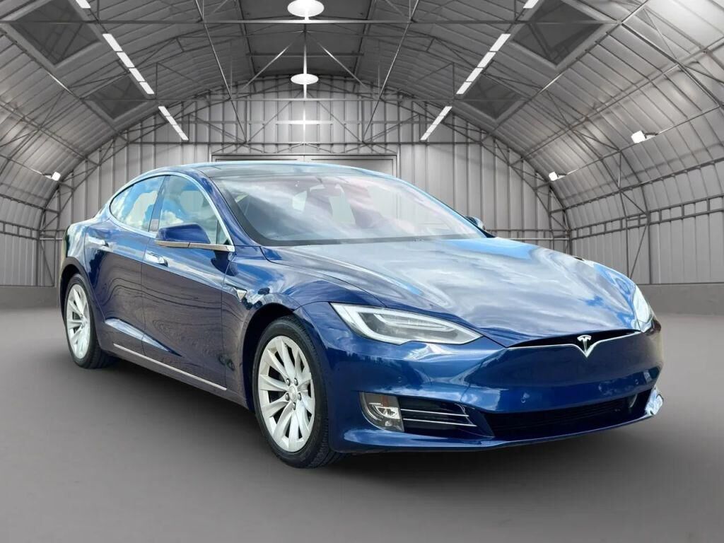 2017 TESLA Model S