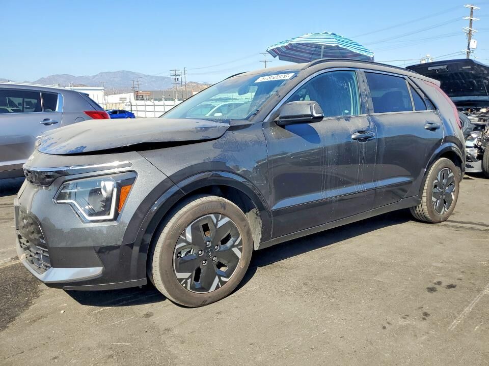 2025 KIA Niro