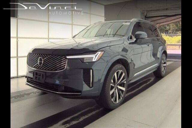 2025 VOLVO XC90