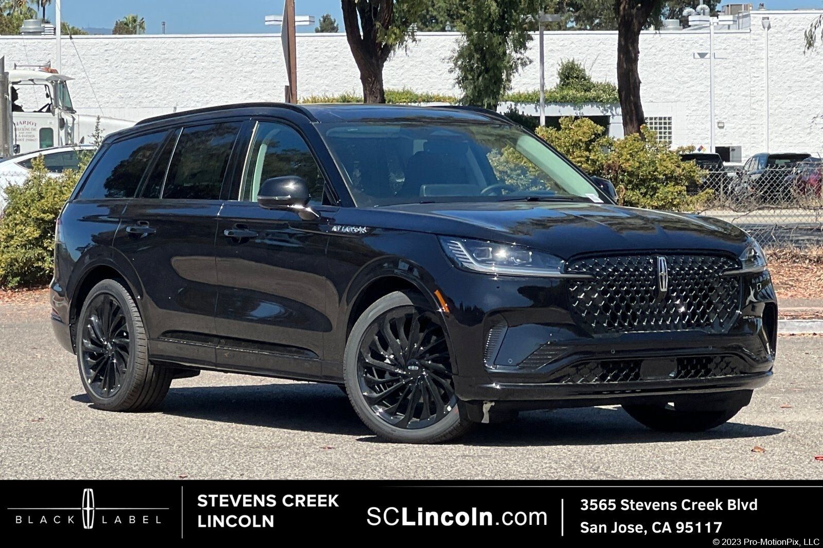 2026 LINCOLN Aviator