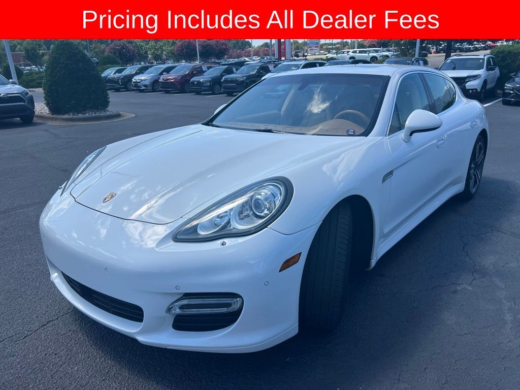 2011 PORSCHE Panamera