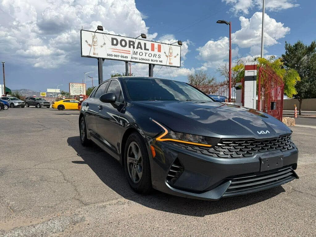 2022 KIA K5