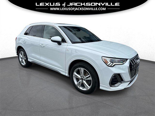 2022 AUDI Q3