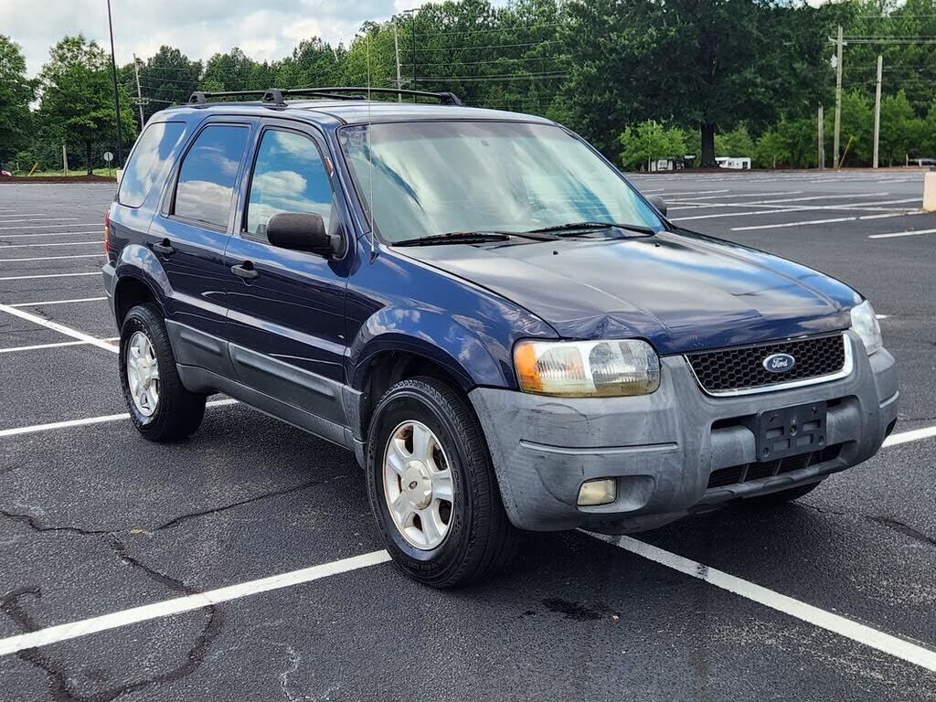 2004 FORD Escape