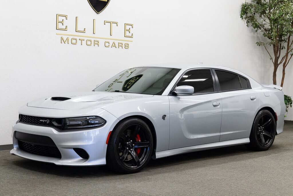2019 DODGE Charger
