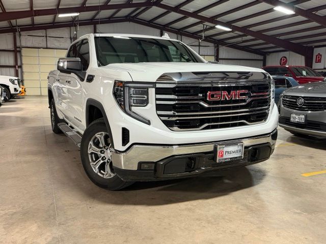 2023 GMC Sierra