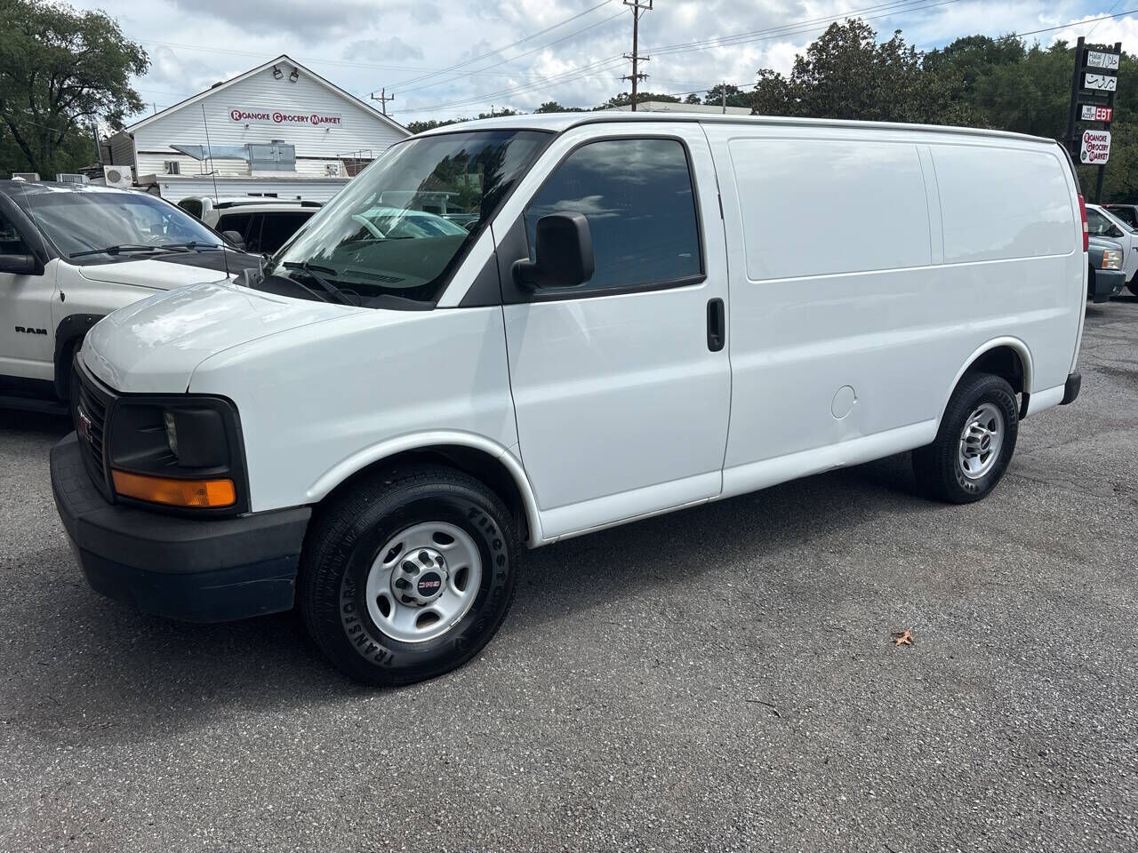 2014 GMC Savana