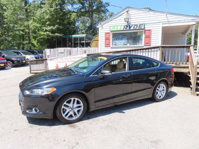 2013 FORD Fusion