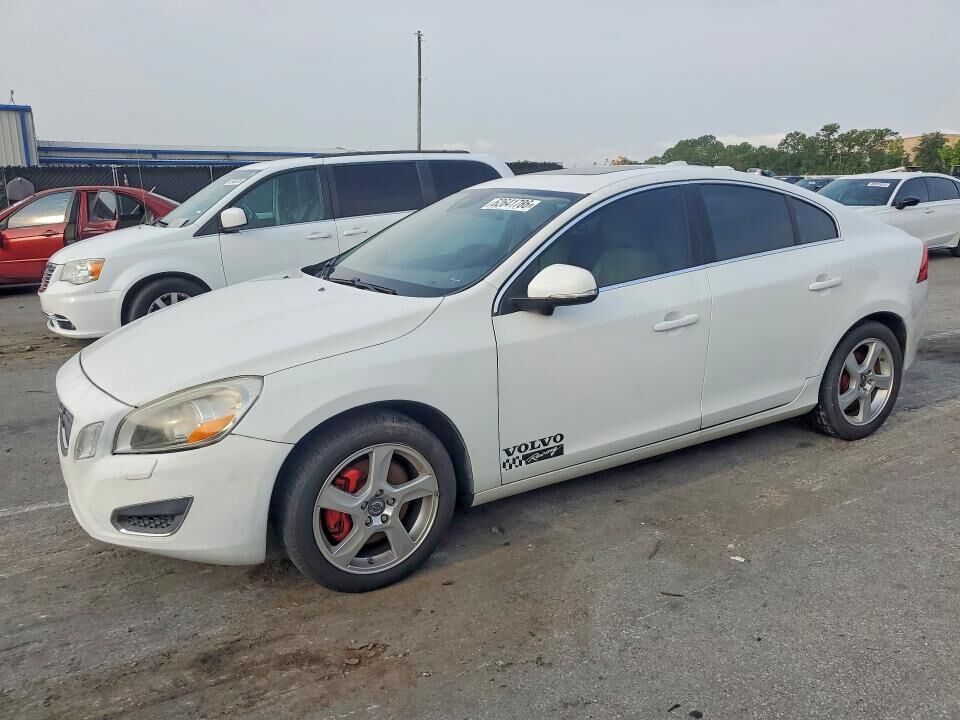 2012 VOLVO S60