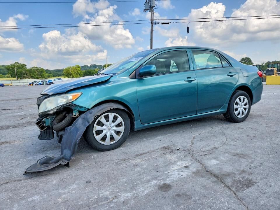 2010 TOYOTA Corolla