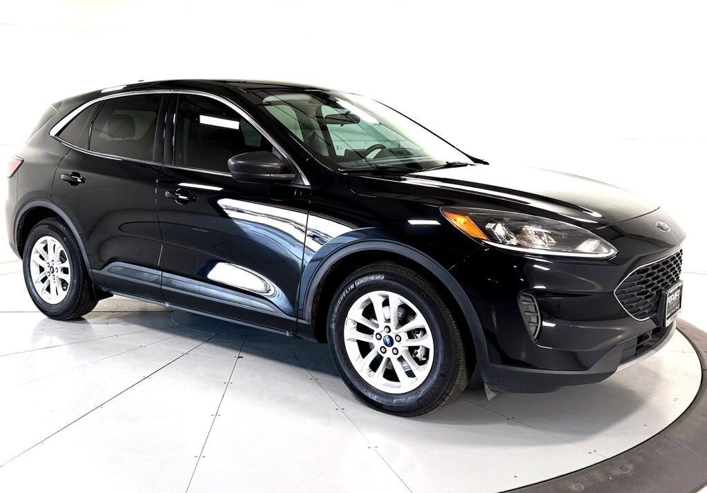2022 FORD Escape