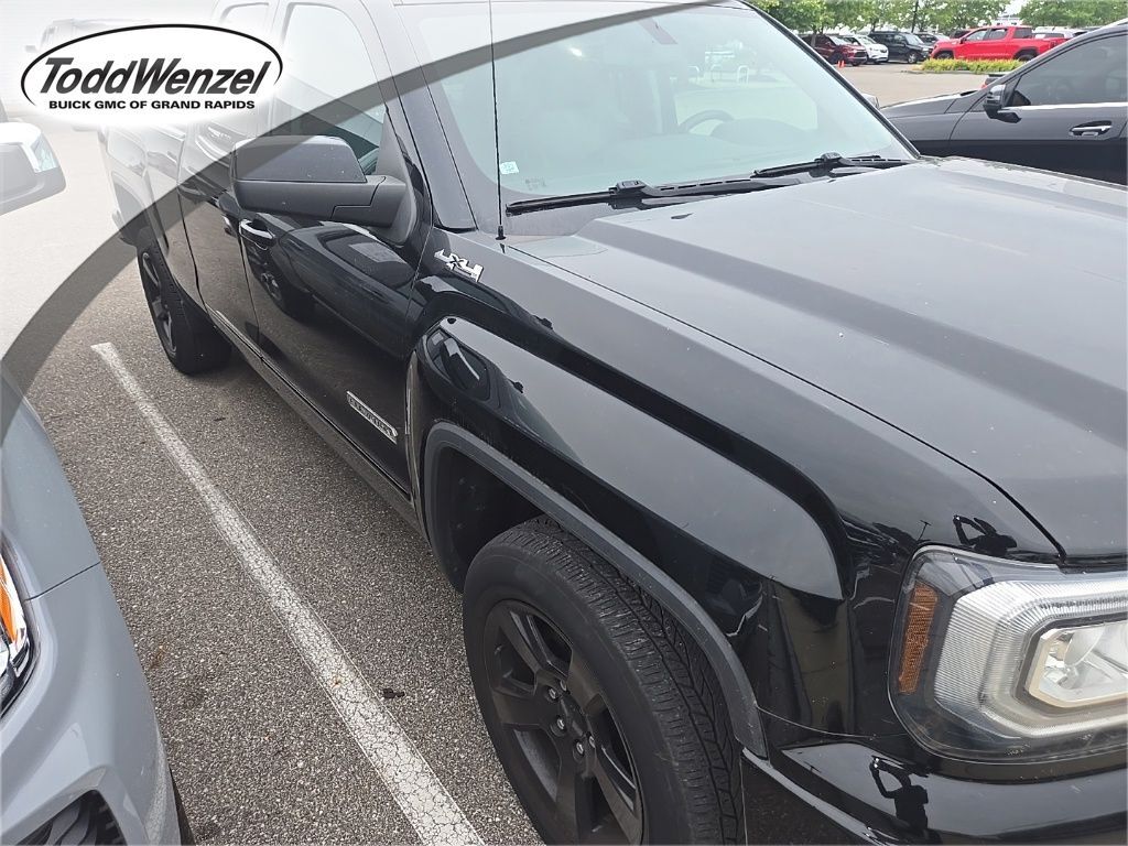 2017 GMC Sierra