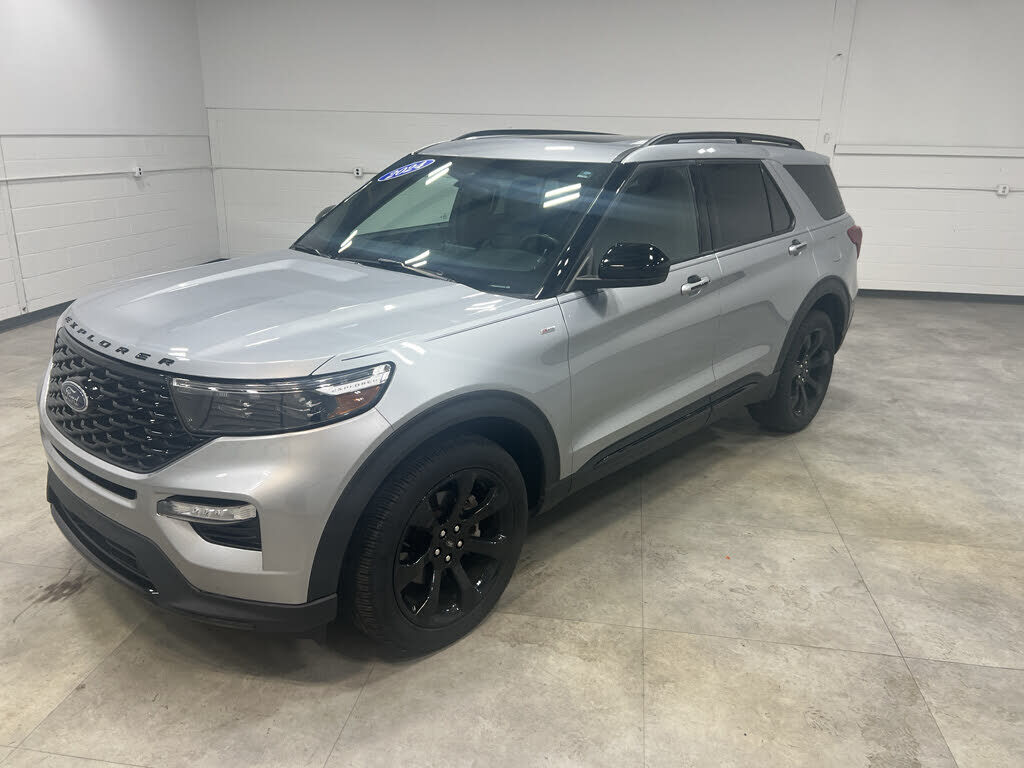2024 FORD Explorer
