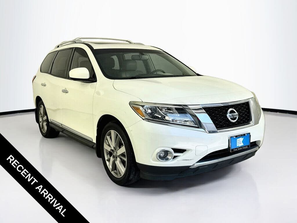 2016 NISSAN Pathfinder