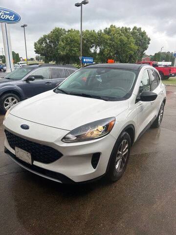 2022 FORD Escape
