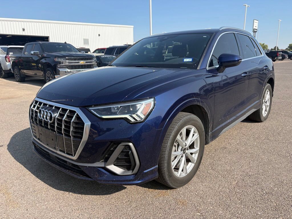 2024 AUDI Q3