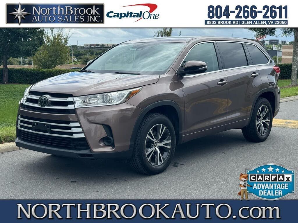 2017 TOYOTA Highlander