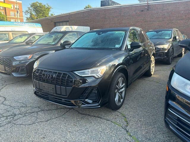 2025 AUDI Q3