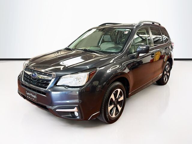 2017 SUBARU Forester
