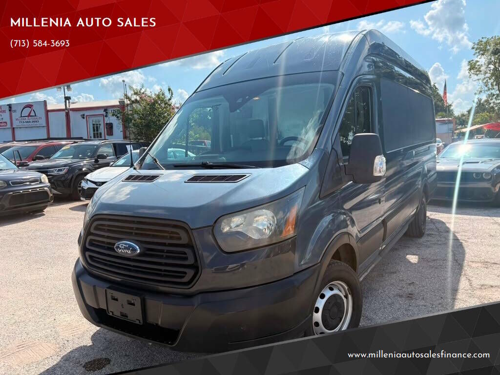 2019 FORD Transit