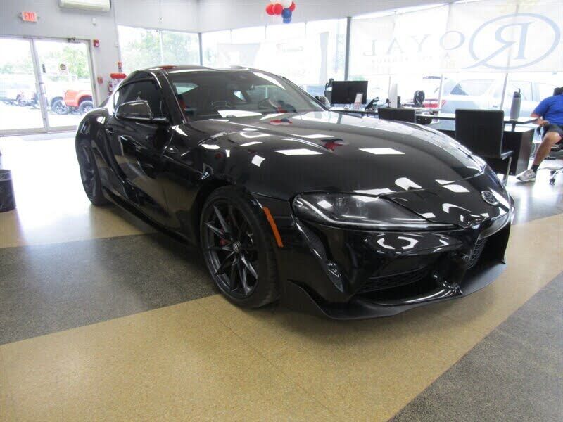 2023 TOYOTA Supra