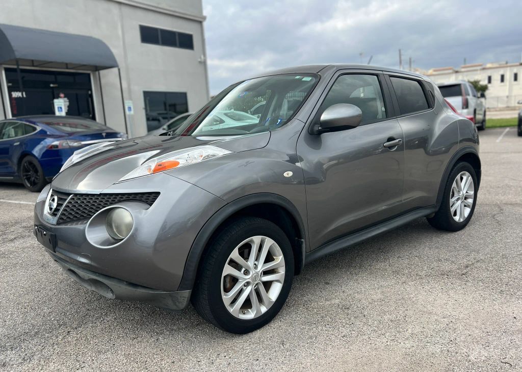 2011 NISSAN Juke