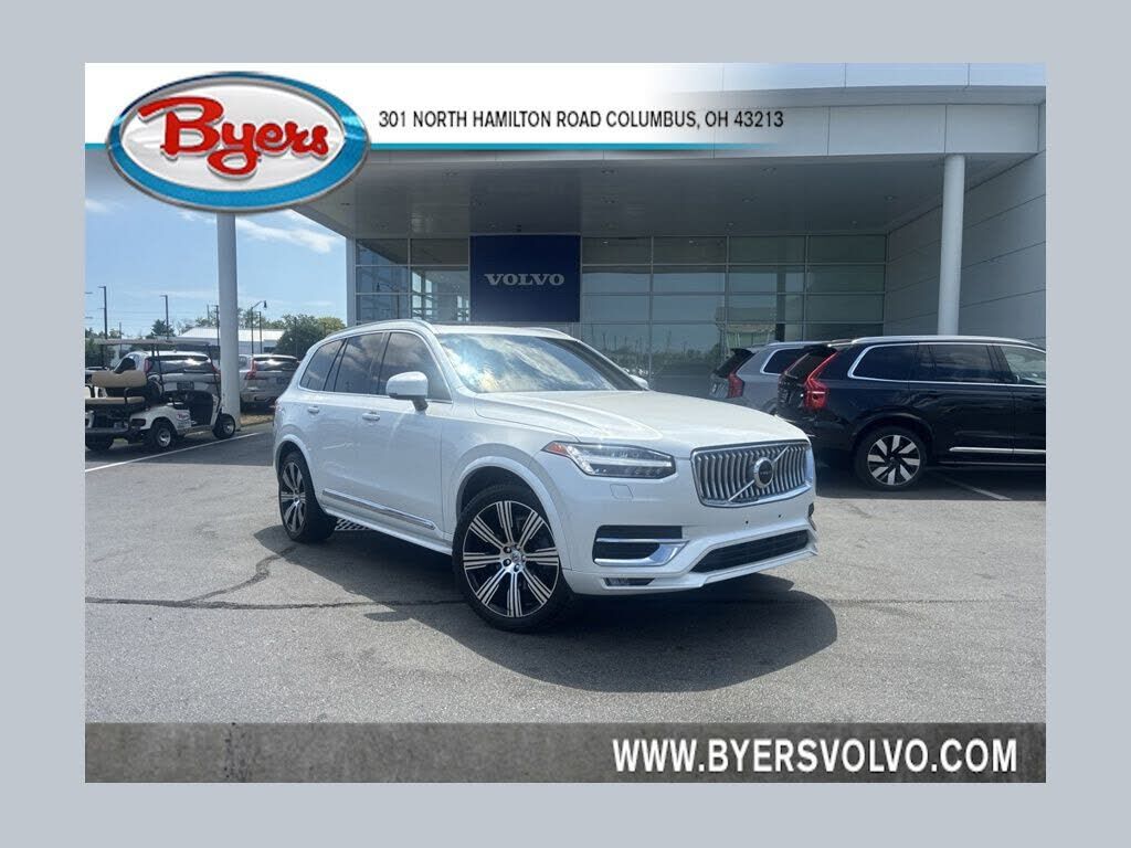 2021 VOLVO XC90