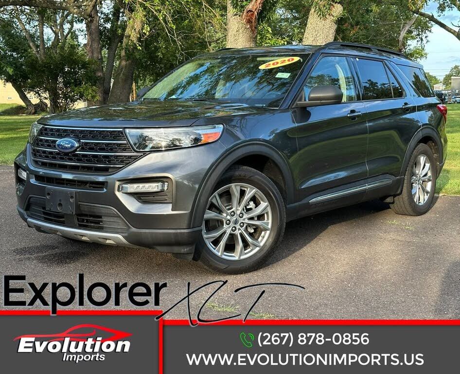 2020 FORD Explorer