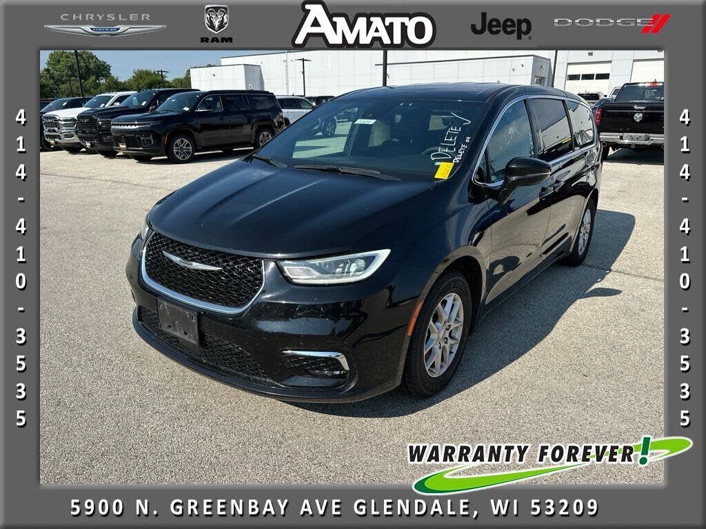 2025 CHRYSLER Pacifica