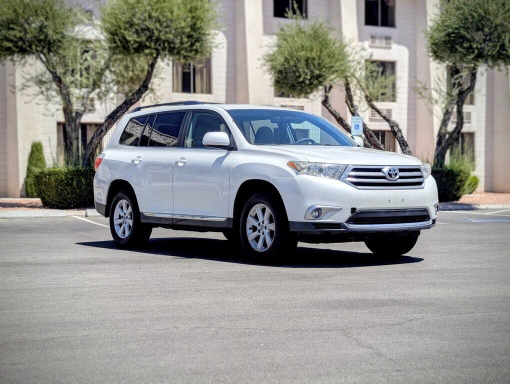 2012 TOYOTA Highlander