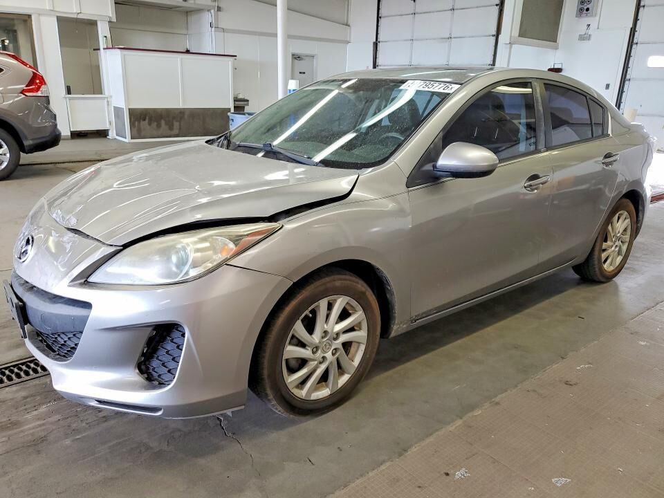 2012 MAZDA Mazda3