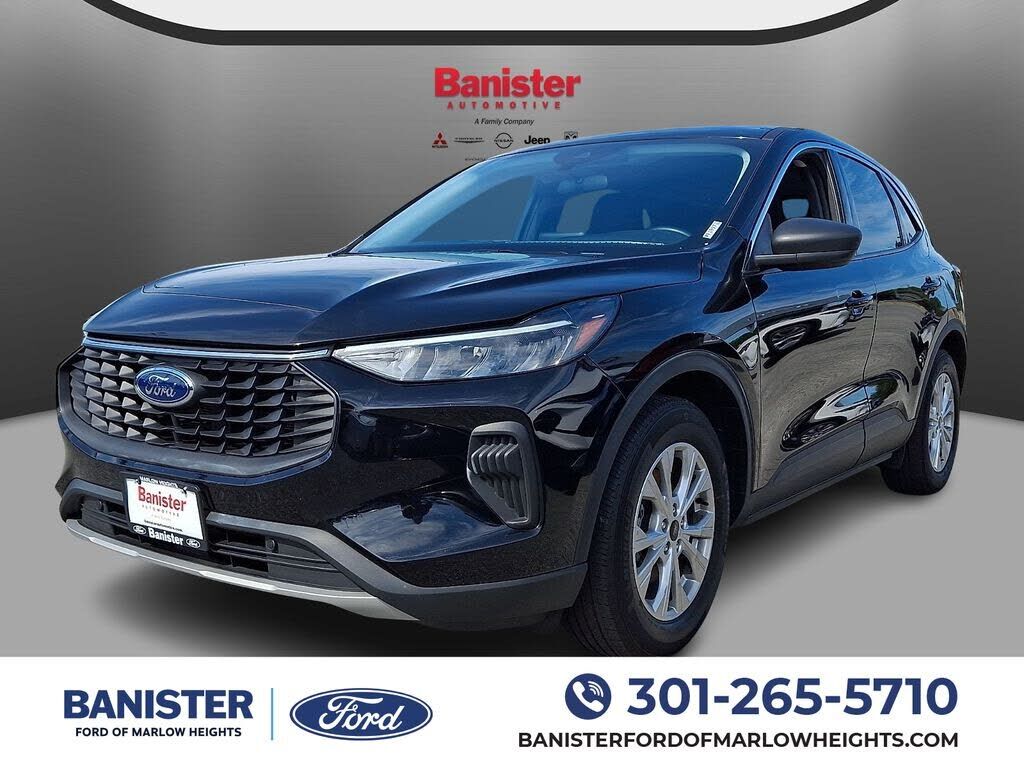 2024 FORD Escape