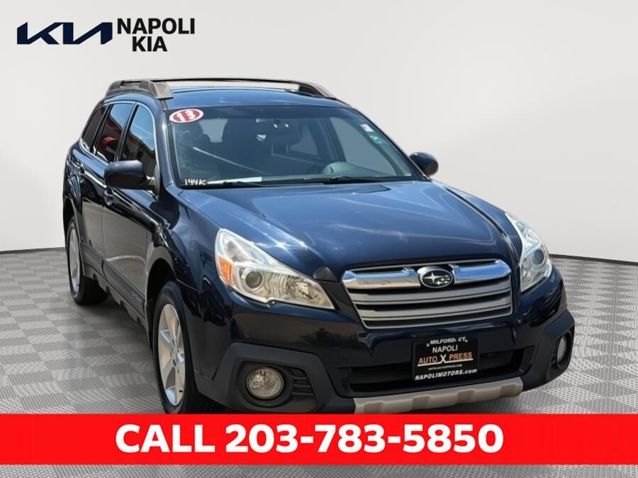 2013 SUBARU Outback